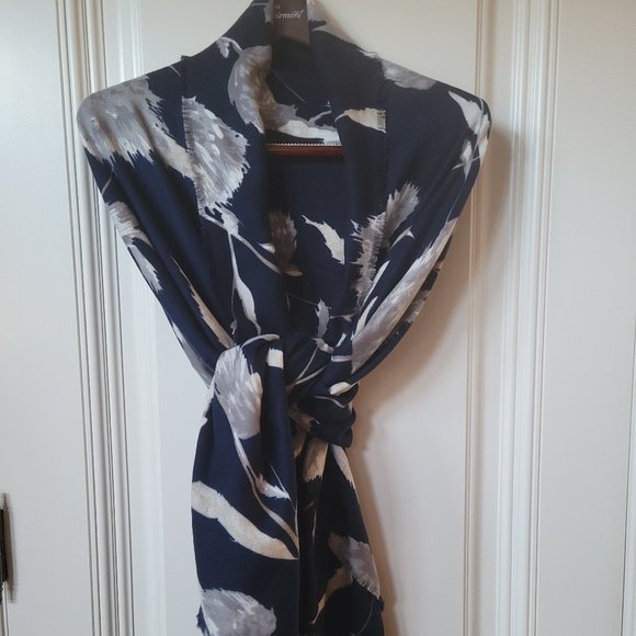 Cleo Scarf - Picture 7 of 7